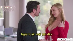 Ông chồng ham công việc để Người vợ cắm trại một mình với những người cạnh nhà khu phố