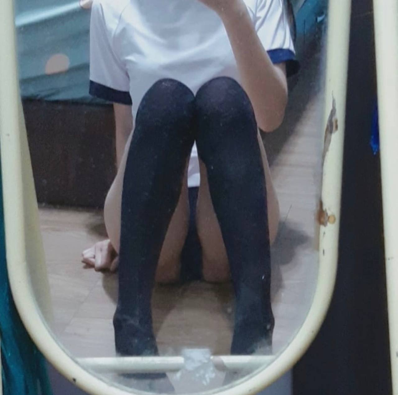 Nghe chị gái kể, anh chàng năng nổ không thiếu bạn gái